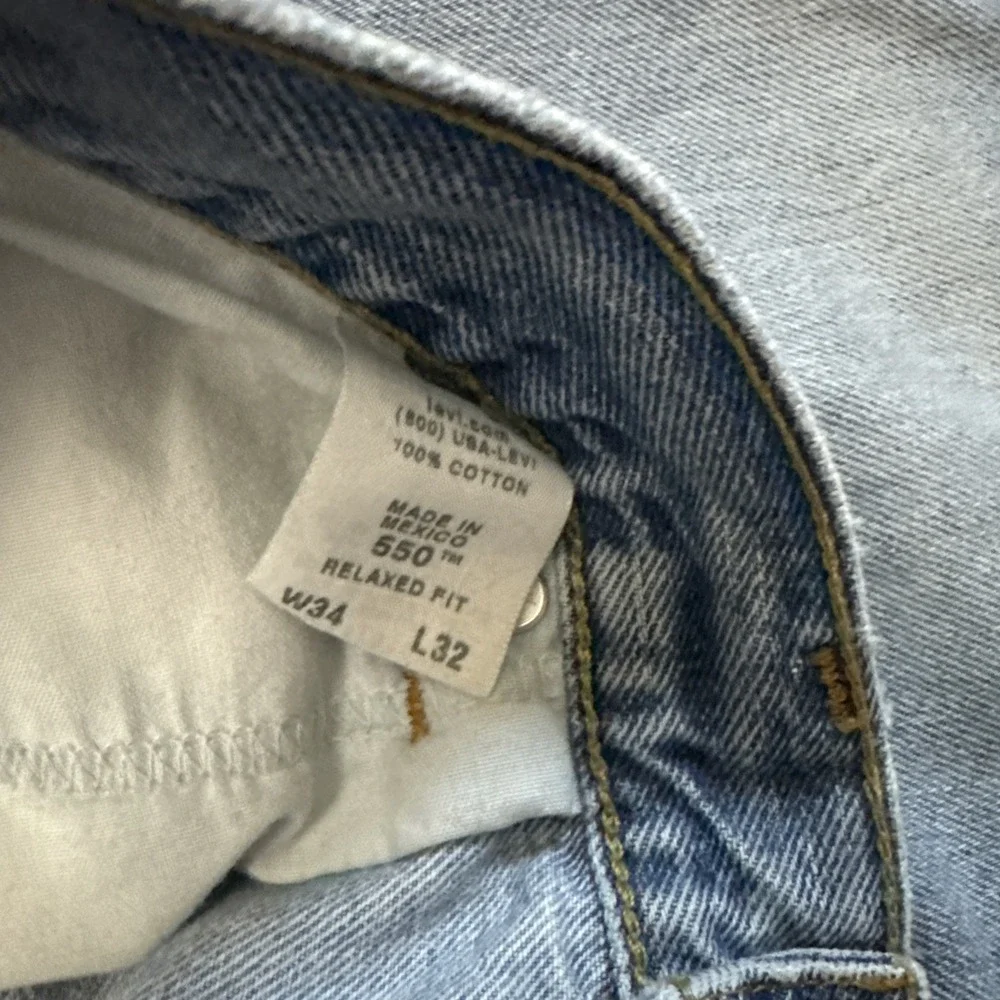 Levi's 550 Relaxed Fit Jeans Mens 34x32 (Fits 33x31.5) Blue Denim Cotton Y2K Tag